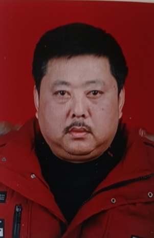 证件照_看图王.jpg